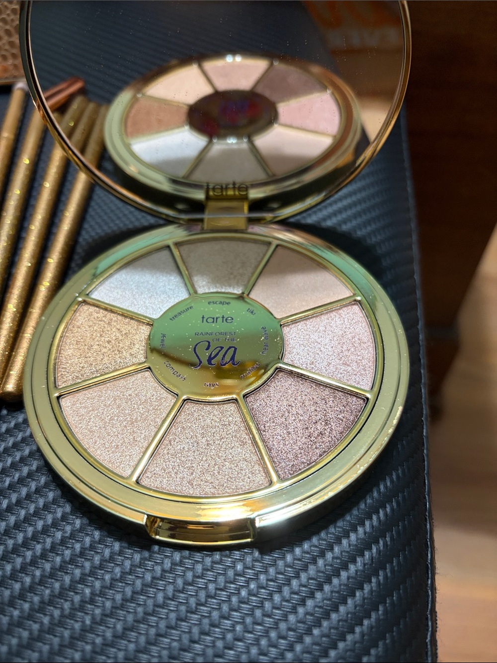 Tarte and too faced make up bundle - Picture 2 of 6
